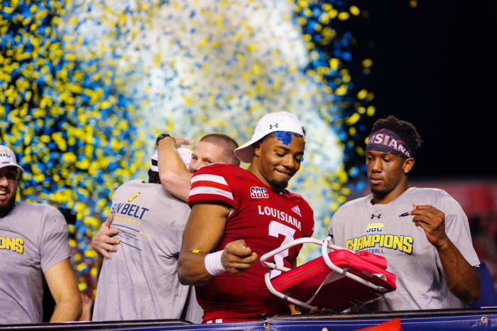 Get to know the Louisiana Rajun Cajuns linebacker Ferrod Gardner who will be in Pasadena, California for the NFLPA Bowl 2022 NFL Draft All Star Game.